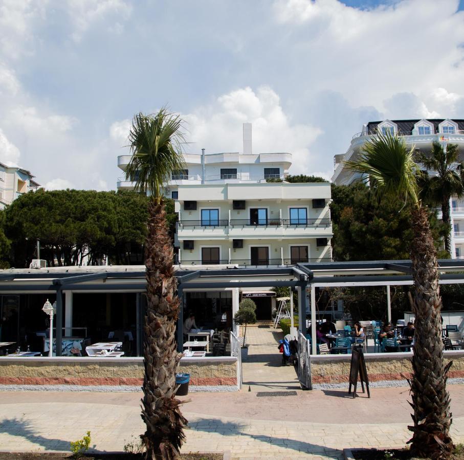 Okej Hotel Golem  Exterior photo
